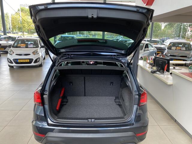 Seat Arona 1.0 EcoTSI Style Automaat,Unieke Kilometerstand,Apple Carplay Android/Auto,Virtual cockpit,Spraakbediening,Parkeersensoren,Lane assist,Airco,Cruisecontrol,Nieuwstaat,16 Inch Lmv