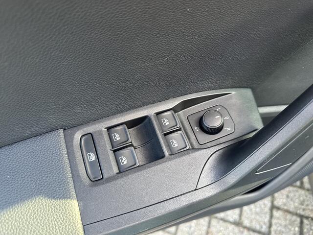 Seat Arona 1.0 TSI Style Business Intense