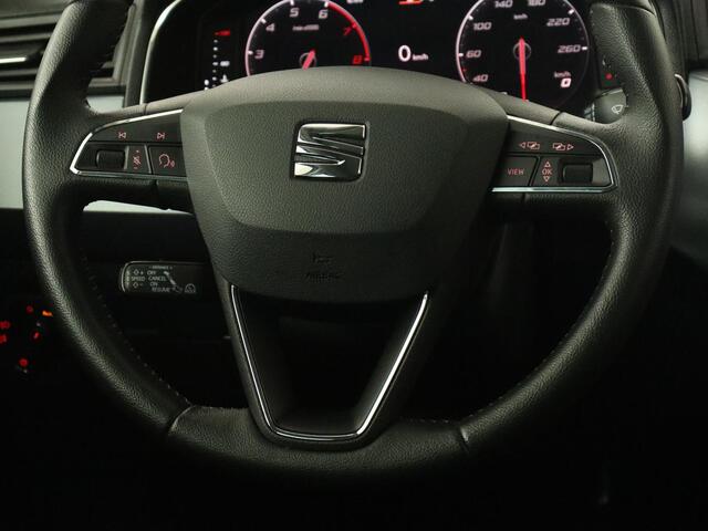 Seat Arona 1.0 TSI Style Business Intense Plus | Carplay | Camera | Adaptive cruise | Climate control | Stoelverwarming | Navigatie | Full LED | Virtual Cockpit | Getint glas