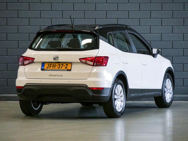 Seat Arona 1.0 TSI Style Business Intense | CAMERA | NAVIGATIE |