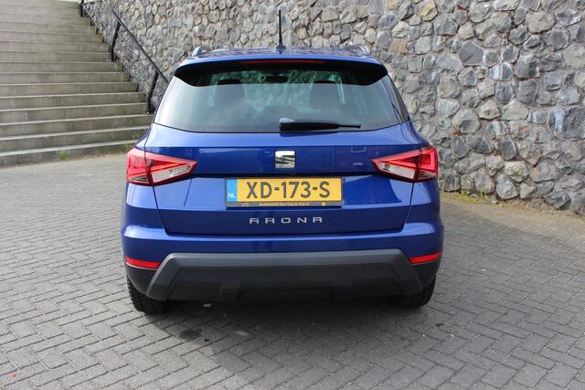 Seat Arona 1.0 TSI Style Business Intense Camera Dab+ Carplay inparkeer systeem adapt cruise