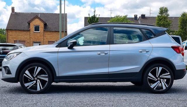 Seat Arona 1.0 TSI STYLE Business Intense Navi Adaptive Cruise Camera Topst.!!