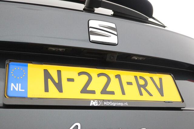 Seat Arona 1.0 TSI Style Business Intense | Navigatie | Parkeercamera | Stoelverwarming | Digitale cockpit