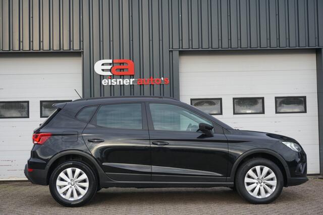 Seat Arona 1.0 TSI Style Intense | CAMERA | TREKHAAK | CLIMATE | CARPLAY | NAVI |
