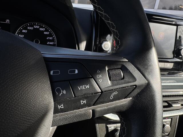 Seat Arona 1.0 TSI Xperience Connect GRATIS Afleverpakket! | Keyless Start\Entry | In Nieuwstaat ! |