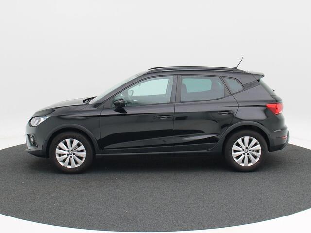 Seat Arona 1.0 TSi 110 Pk Style Business Intense | Adaptive Cruise | CarPlay | Navigatiesysteem | Dodehoekdetectie | Trekhaak | 16 Inch | Privacy Glass | 88.244 Km