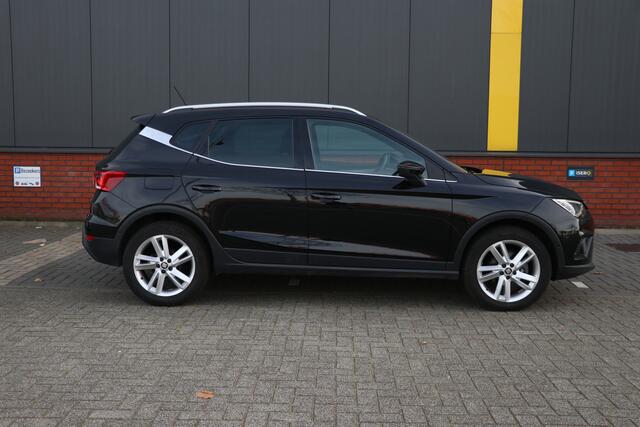 Seat Arona 1.0 TSI Style Business Intense Plus Automaat | ECC | ACC | digital dash