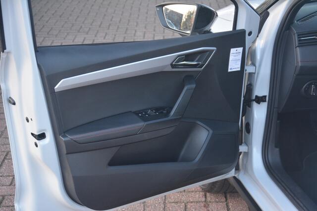 Seat Arona 1.0 FR Business Intense | Navigatie | Camera | Keyless | Carplay | Full LED | ACC | Stoelverwarming |