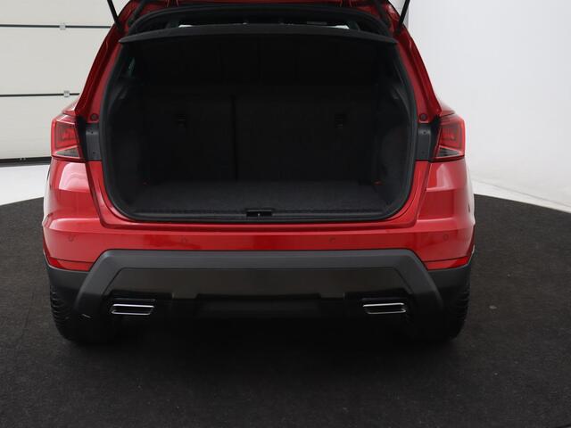 Seat Arona 1.0 TSI FR Intens | 87.800km NAP | Full LED | Virtual Cockpit | Beats Pack | Camera | Carplay | 18'' | Dodehoek detectie | Adaptive cruise | Parkeerhulp | Climate control | Navigatie | Keyless