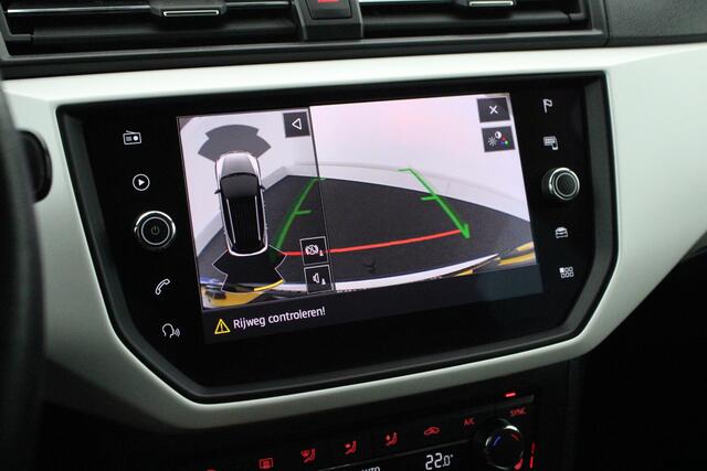 Seat Arona 1.0 TSI 116pk DSG Xcellence Business Intense Trekhaak Camera Keyless Stoelverwarming LED Virtual Cockpit Navigatie