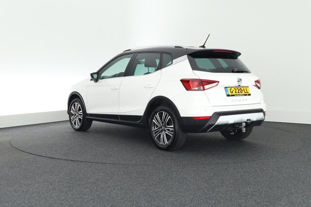 Seat Arona 1.0 TSI 116pk DSG Xcellence Business Intense Trekhaak Camera Keyless Stoelverwarming LED Virtual Cockpit Navigatie