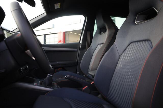 Seat Arona 1.0 EcoTSI FR Business Connect 95PK / 70kW Keyless start + entry, adaptieve cruise control met Stop&Go, elektrisch verstel- en inklapbare buitenspiegels, Apple Carplay / Android Auto, DAB+, achteruitrijcamera (rear view), parkeersensoren voor en achter, 1