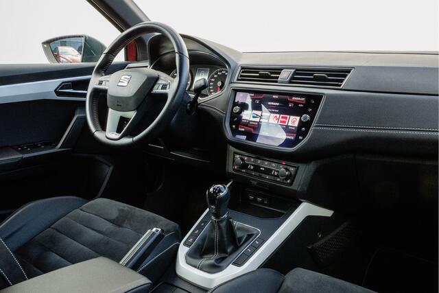 Seat Arona 1.0 TSI 116pk Xcellence Launch Edition Trekhaak/ Navigatie apps/ Carplay/ Inparkeerhulp/ Pdc/ Stoelverwarming/ Half leer