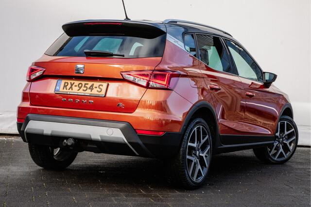 Seat Arona 1.0 TSI 116pk Xcellence Launch Edition Trekhaak/ Navigatie apps/ Carplay/ Inparkeerhulp/ Pdc/ Stoelverwarming/ Half leer