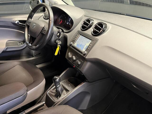 Seat IBIZA 1.4 TDI Style Connect Navi Airco Cruise Lm Velgen Zeer Net!