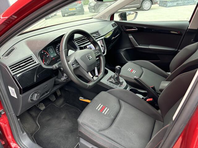 Seat IBIZA 1.0 TSI 116PK FR Business Intense BEATS AUDIO / CAMERA / CARPLAY / NAVI / CLIMA / PDC / BLUETOOTH / ACC / NL-AUTO