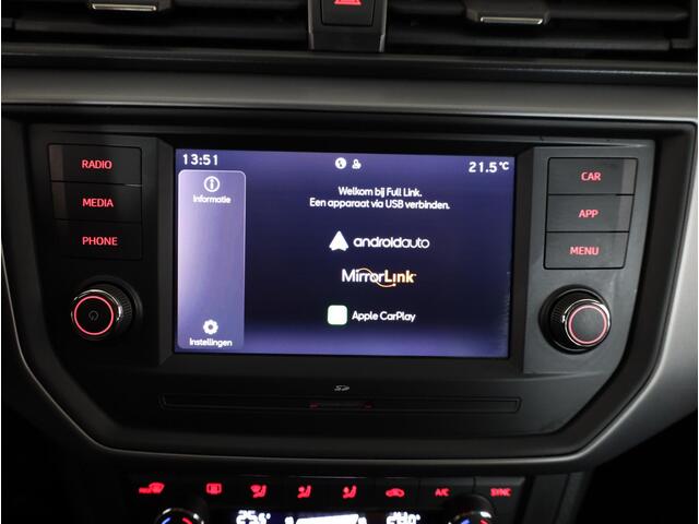 Seat IBIZA 1.0 TSI Style 95PK | Navigatie via app | Parkeersensoren | Airco |