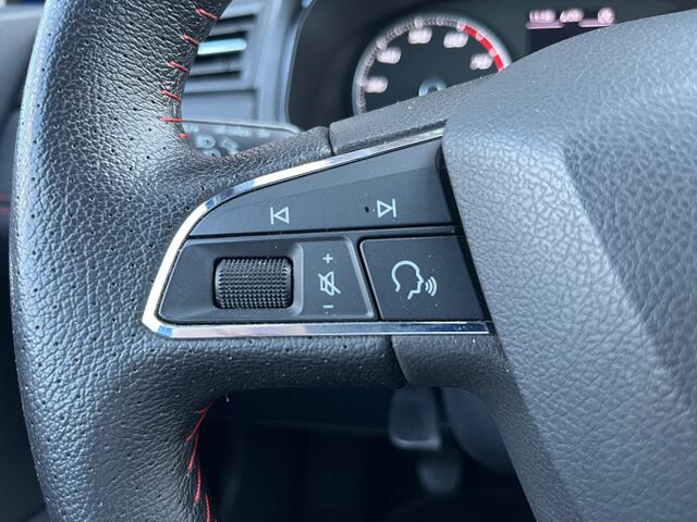 Seat IBIZA 1.0 TSI FR Business Intense | Navigatie | Camera | Climate Control | Cruise Control |