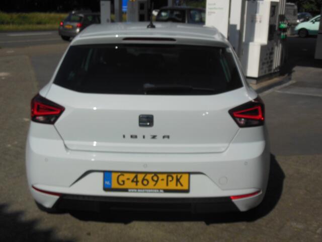 Seat IBIZA 1.0 TSI Style Business Intense Staat in De Krim