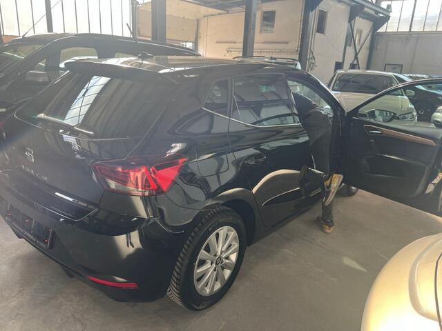 Seat IBIZA 1.0 TSI FR B.Intense Navi Cruise Apple Car Play LM 16 Sport