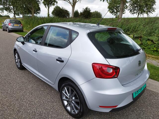 Seat IBIZA 1.0 MPI ** 5 DRS ** 94.388 KM ** Airco ** Bluetooth ** Carplay **