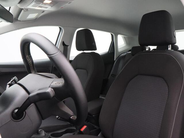 Seat IBIZA 1.0 TSi Style | LED | Carplay | Sensoren | Adaptive Cruise | Climate Control | Leder stuur | 15 Inch | 55.258 Km!!