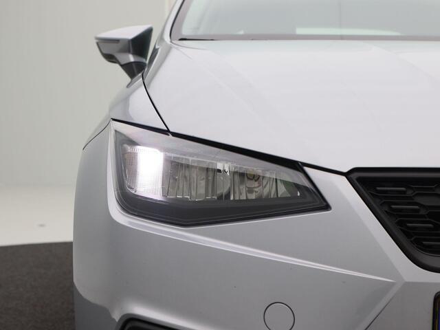 Seat IBIZA 1.0 TSi Style | LED | Carplay | Sensoren | Adaptive Cruise | Climate Control | Leder stuur | 15 Inch | 55.258 Km!!