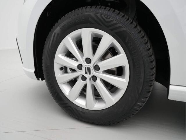 Seat IBIZA 1.0 EcoTSI Style Plus 95pk Hand. Achter sensoren, Apple carplay/Android auto, Multi Funct. Stuurwiel, Mistlampen *DEMO VOORDEEL*