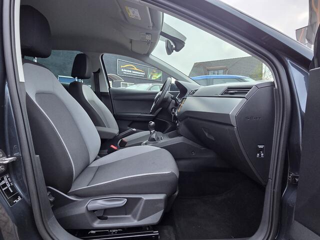 Seat IBIZA 1.0 TSI Style Business Intense NAVIGATIE|APPLE CARPLAY|CRUISE CONTROL|ECC/AIRCO|STOELVERWARMING|BLUE TOOTH TELEFONIE|PDC ACHTER|DEALER ONDERHOUDEN Maandag tot Vrijdag geopend van 09.00 uur tot 20.00 uur en Zaterdag van 09.00 tot 18.00 uur