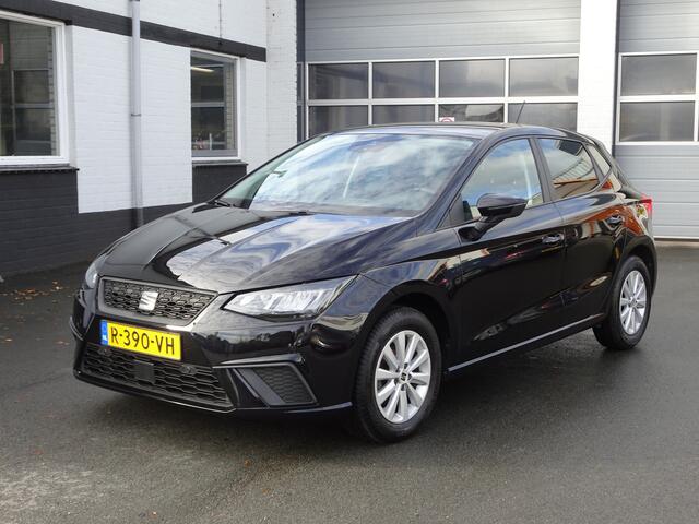 Seat IBIZA 1.0 EcoTSI Style Business Intense Automatische airco, navigatie, cruise controle, parkeersensoren voor en achter, licht metalen velgen, enz.