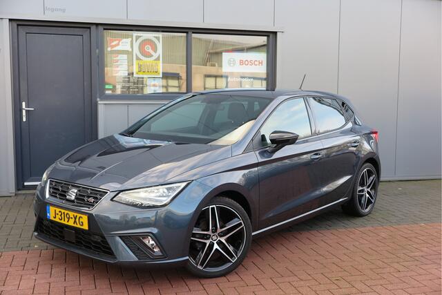 Seat IBIZA 1.0 TSI 95PK FR Limited Edition, Virtual Cockpit , Beats audio , Led verlichting, Camera, Stoelverwarming, Navi, Alcantara bekleding ,Cruise control, etc. .