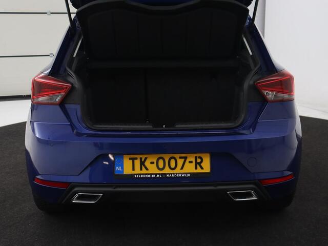 Seat IBIZA 1.0 TSI FR | Stoelverwarming | Adaptive cruise | Carplay | Full LED | Keyless | Parkeerhulp | Climate control | Cruise control | Navigatie | Sportstoelen