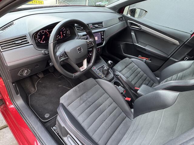 Seat IBIZA 1.0 TSI 110pk H6 FR Business Intense Plus Climatecontrol Winterpakket LED Virtual Cockpit Beats