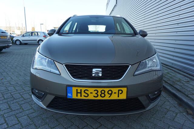Seat IBIZA ST 1.0 EcoTSI Style Connect Airco / Navi / Cruise / Parkeersens. / Carplay / Trekhaak / Lm velgen / NAP