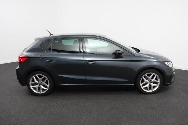 Seat IBIZA 1.0 TSI 116pk FR Navigatie Apple Carplay/Android auto Climate Control Camera Parkeer sensoren V+A Adaptive Cruise control