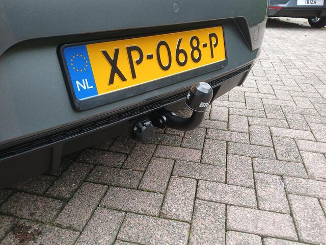Seat IBIZA 1.0 TSI Excellence + Winterpakket + Trekhaak etc.