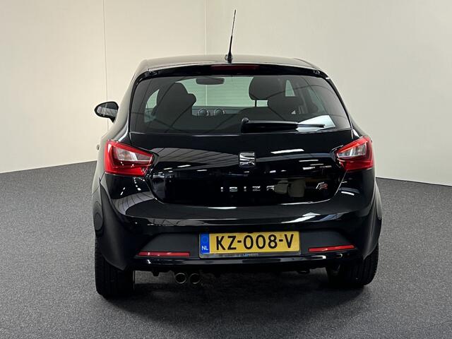 Seat IBIZA 1.4 EcoTSI FR Connect 150 PK Nieuwe distr.riem en waterpomp Af. Trekhaak / Airco / Camera / PDC / Stoelverw.