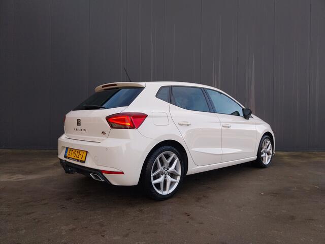 Seat IBIZA 1.0 TSI FR Business Intense ADAPT CRUISE CAMERA LED NAVI ECC TREKHAAK