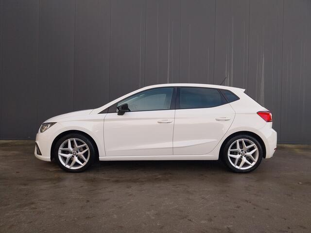 Seat IBIZA 1.0 TSI FR Business Intense ADAPT CRUISE CAMERA LED NAVI ECC TREKHAAK