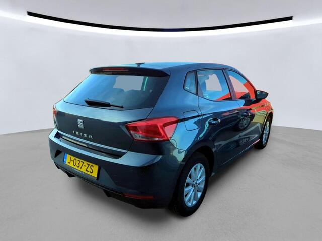 Seat IBIZA 1.0 TSI Style Business Intense / Navigatie / Camera / Parkeersensoren V+A / Climate controle /