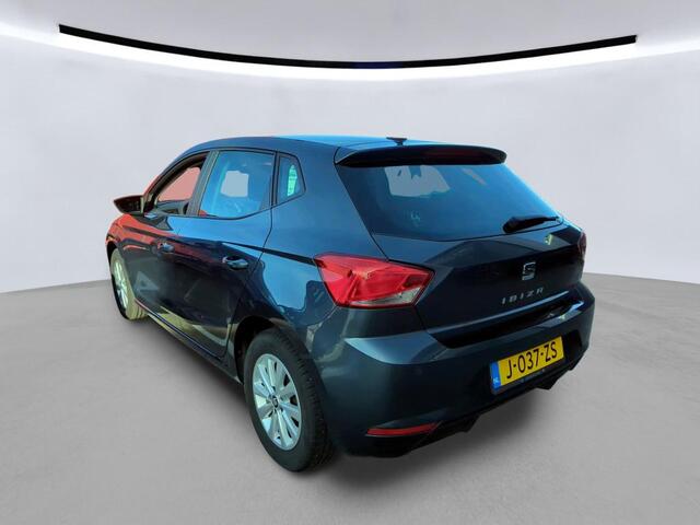 Seat IBIZA 1.0 TSI Style Business Intense / Navigatie / Camera / Parkeersensoren V+A / Climate controle /