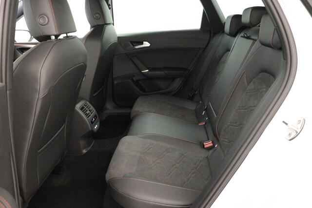 Seat LEON Sportstourer 1.5 eTSI FR Business Intense