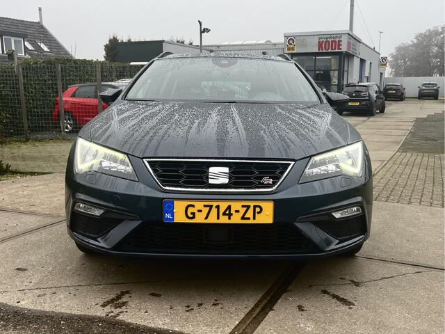 Seat LEON ST 1.5 TSI FR Ultimate Edition Black Virtual dash | panoramadak | DAB | Carplay / Android auto