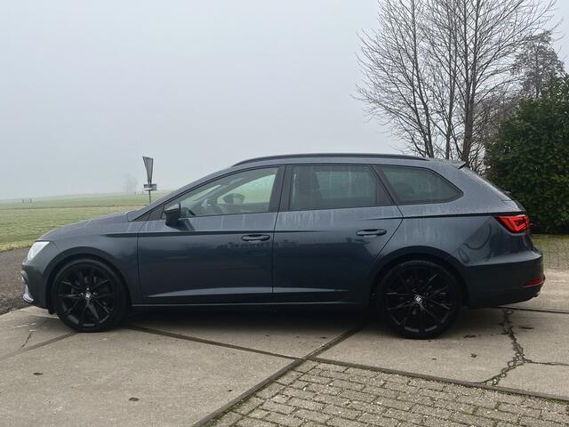 Seat LEON ST 1.5 TSI FR Ultimate Edition Black Virtual dash | panoramadak | DAB | Carplay / Android auto