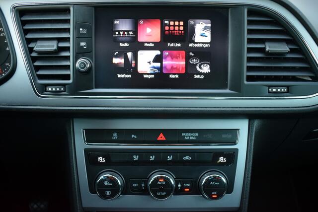 Seat LEON 1.4 TSi X-PERIENCE ECC | Carplay | Half Leder | Sportstoelen | Keyless | 17 Inch LMV