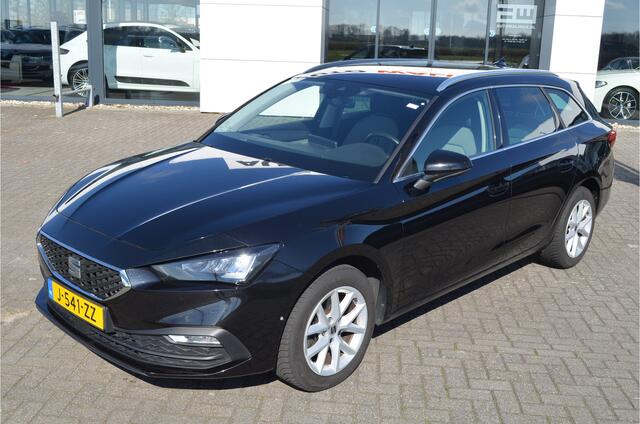 Seat LEON Sportstourer 1.5 TSI Virtual cockpit | Carplay | Adaptive cruise | LMV |