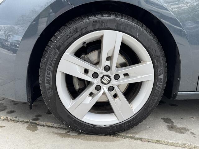 Seat LEON 1.5 TSI 150pk DSG FR Ultimate Edition Stoelverwarming LED Koplampen Virtual Cockpit BEATS Audio