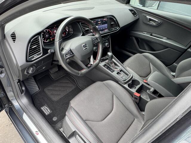 Seat LEON 1.5 TSI 150pk DSG FR Ultimate Edition Stoelverwarming LED Koplampen Virtual Cockpit BEATS Audio