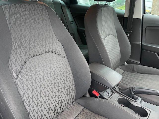 Seat LEON ST 1.0 EcoTSI Style Connect+ Airco/ECC,Cruisecontrol,Navigatie,Camera