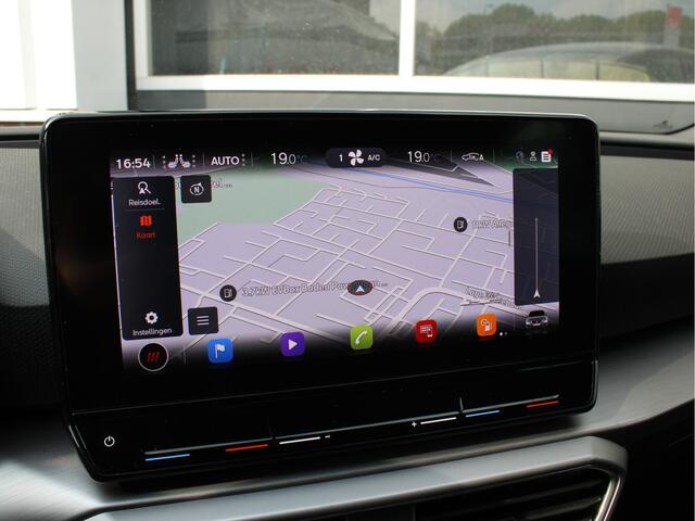 Seat LEON 1.0 TSI FR Launch Edition /Virtual Cockpit/BEATS/Trekhaak/Drive select/Camera/PDC/LED/Leder/DAB+/Stoelverw./ACC/NAP!